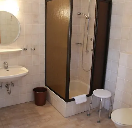 德罗斯特-沃格特膳食公寓旅馆 招待所 3*